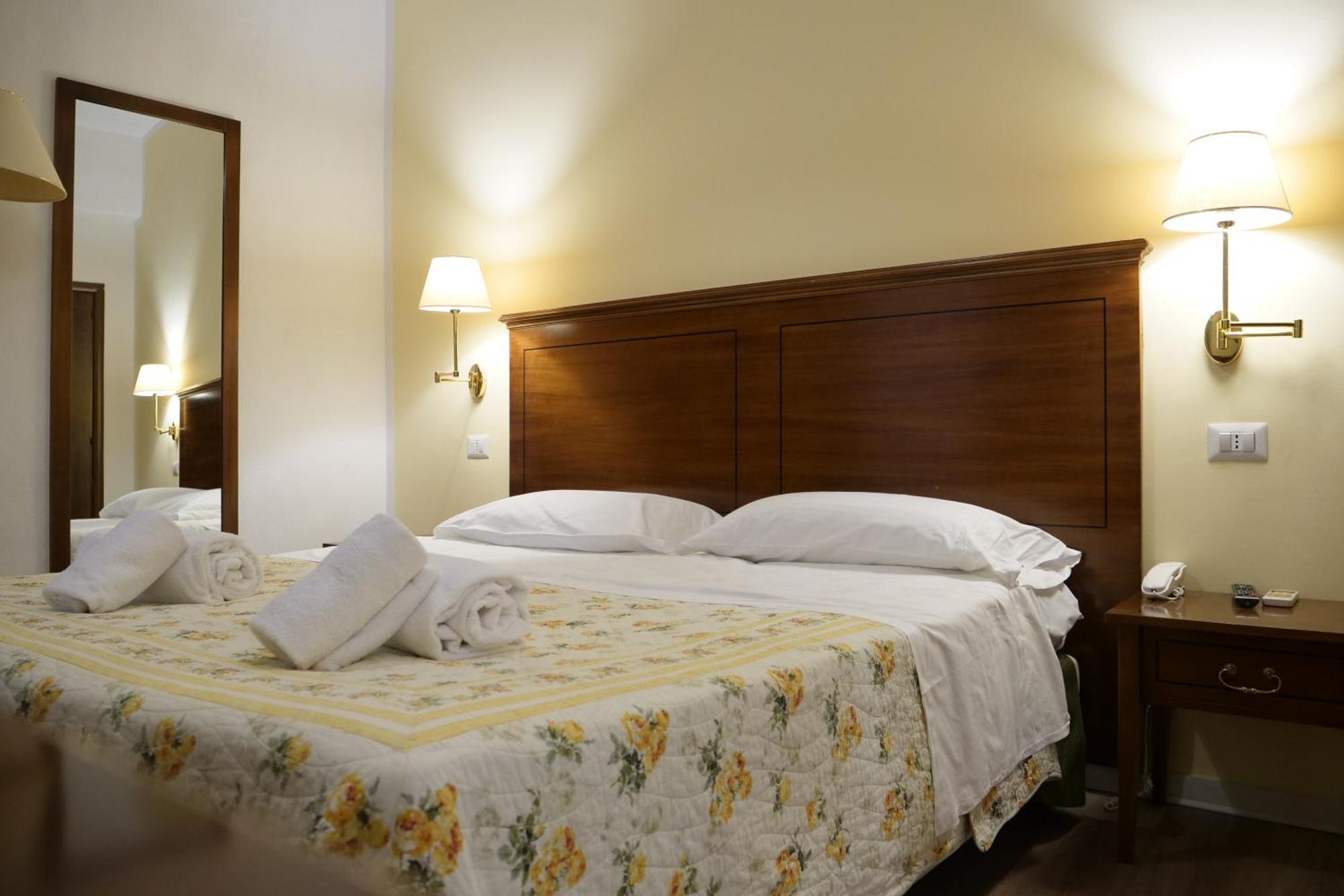 טאורמינה Hotel Elios Tao מראה חיצוני תמונה
