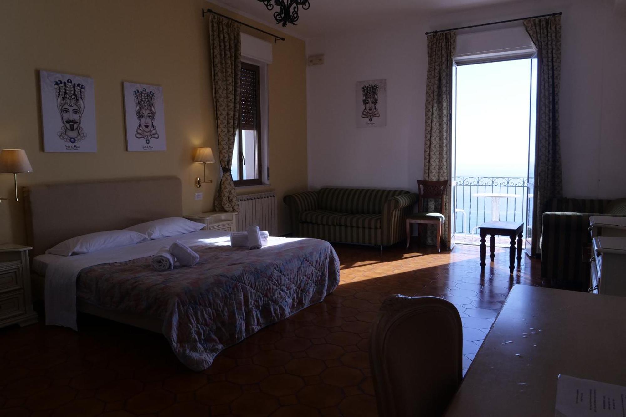 טאורמינה Hotel Elios Tao מראה חיצוני תמונה