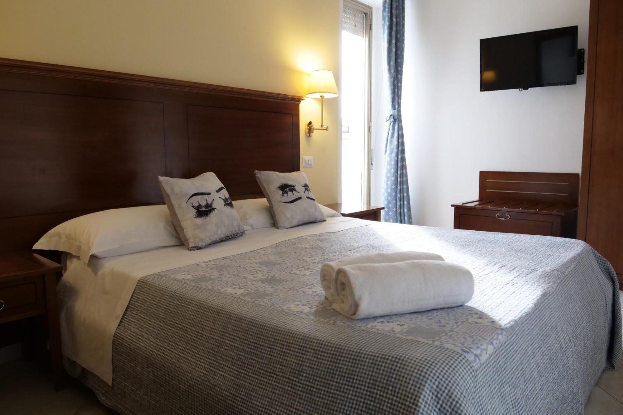 טאורמינה Hotel Elios Tao מראה חיצוני תמונה