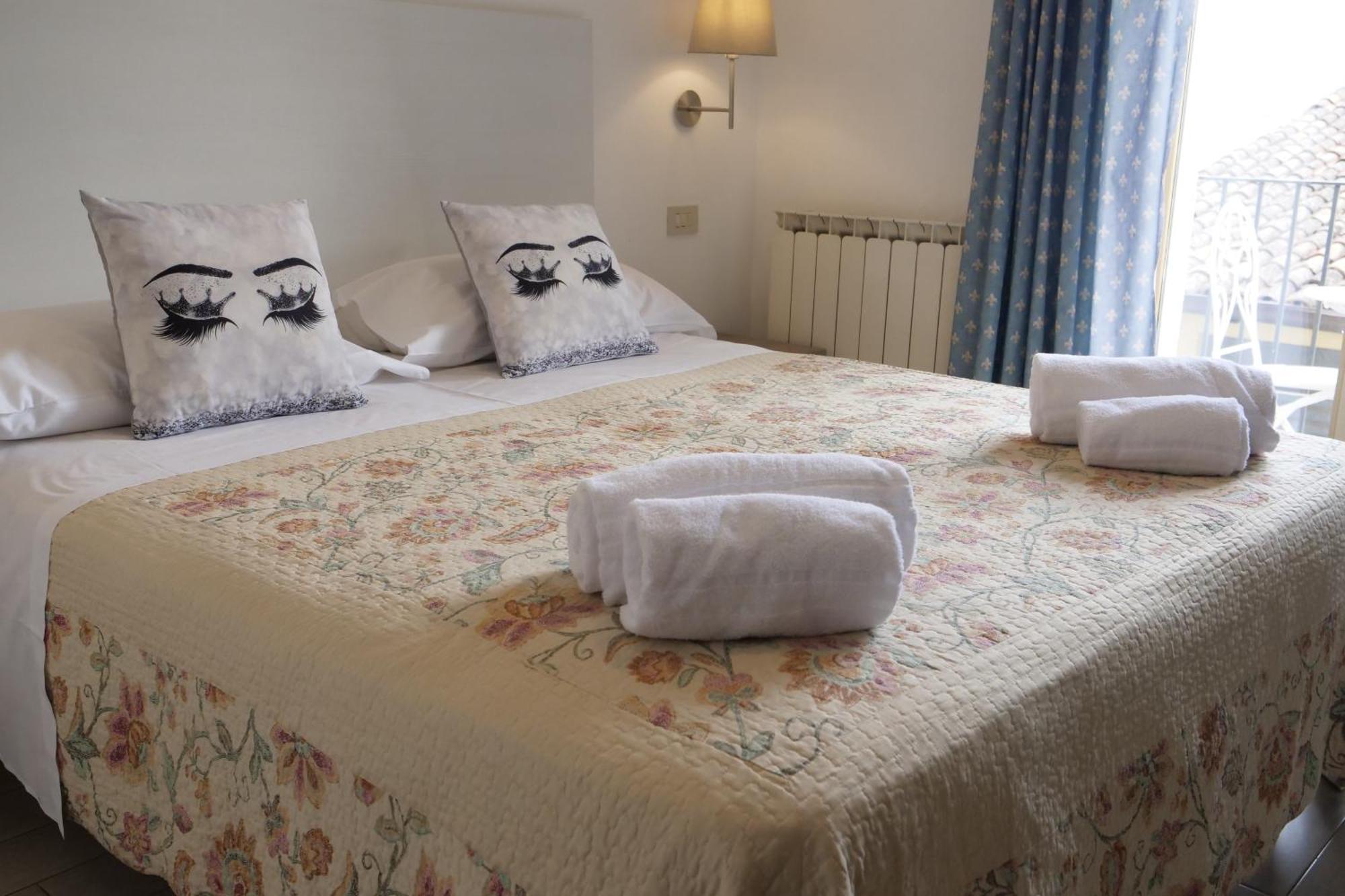 טאורמינה Hotel Elios Tao מראה חיצוני תמונה