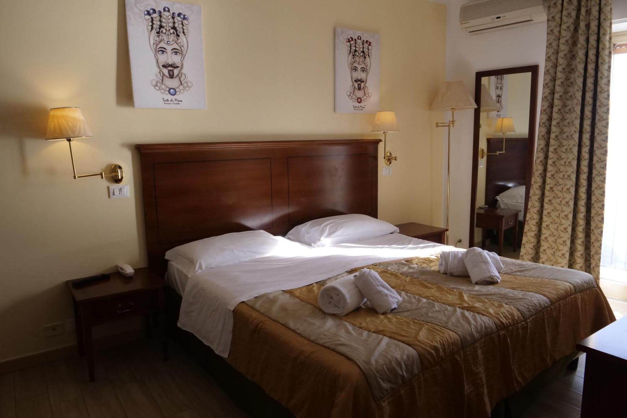 טאורמינה Hotel Elios Tao מראה חיצוני תמונה